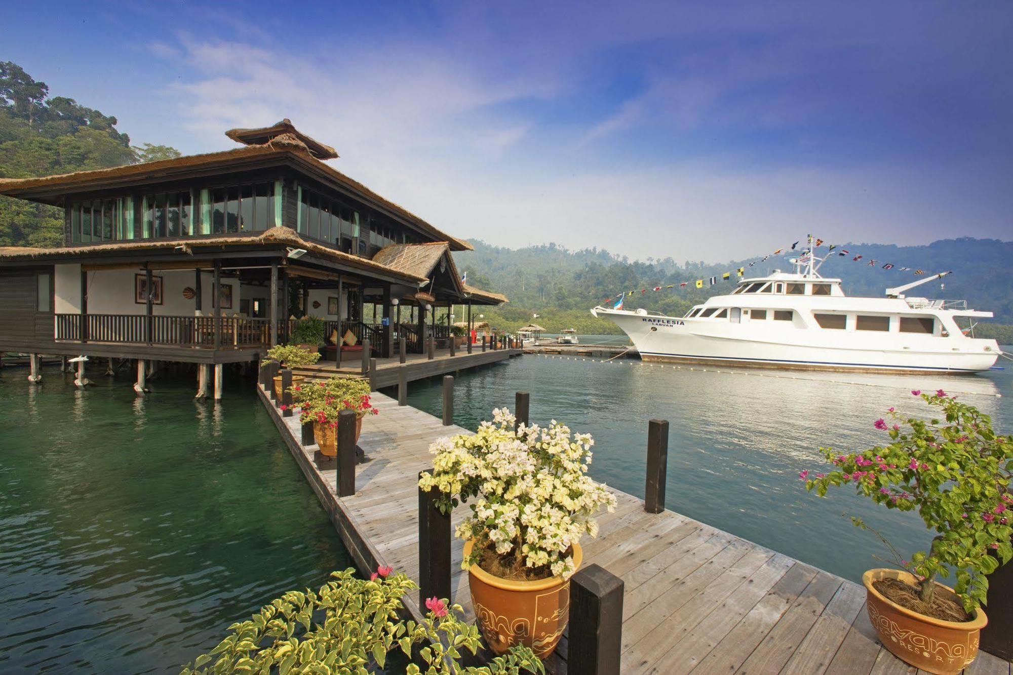 Gaya Island Resort - Small Luxury Hotels Of The World Exterior photo